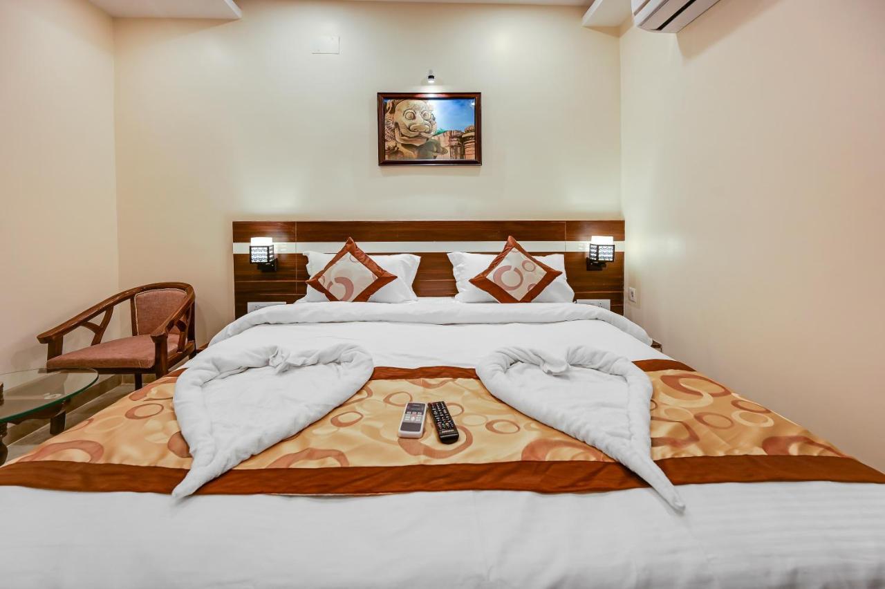 Hotel Sj Pride Bhuvanesvar Kültér fotó